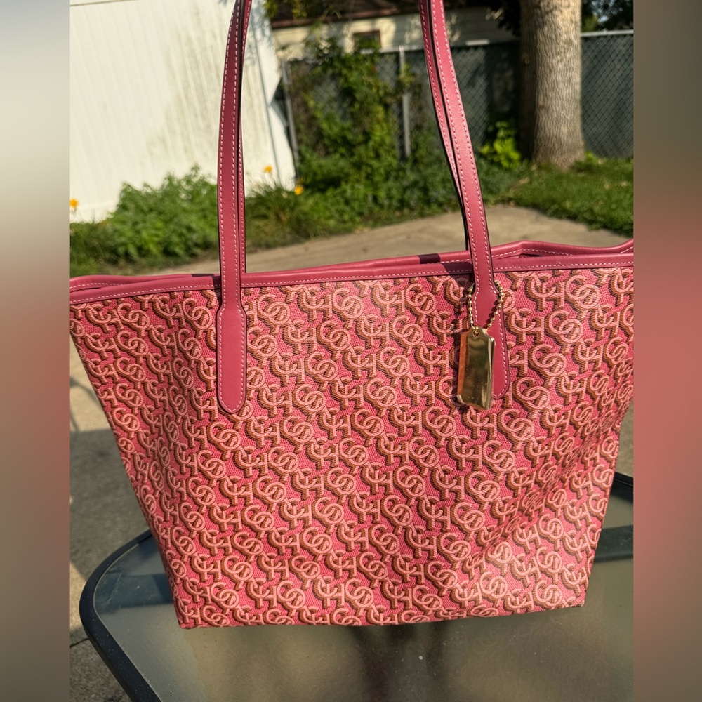 NWT COACH MONOGRAM CITY TOTE HANDBAG SHOULDER BAG